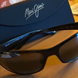 Maui Jim Black Sunglasses